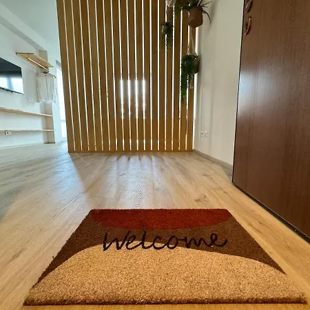 Ama Homes - Garden Lakeview