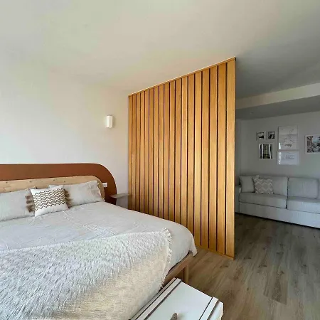 Apartament Ama Homes - Garden Lakeview