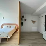 Ama Homes - Garden Lakeview Apartment Bellagio
