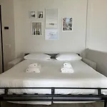 Ama Homes - Garden Lakeview Apartment Bellagio